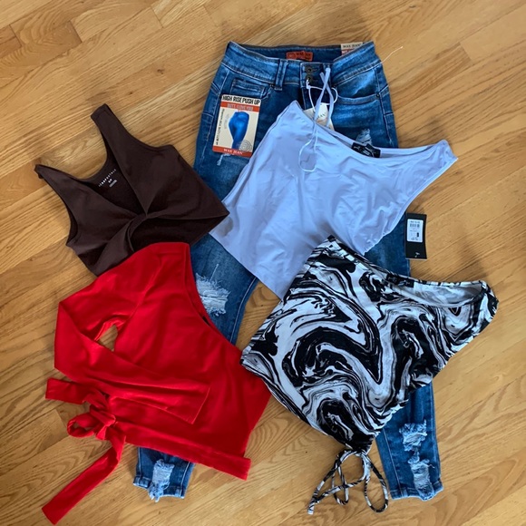 Bundle = Four Tops + Jeans = Great Value! - Picture 1 of 16